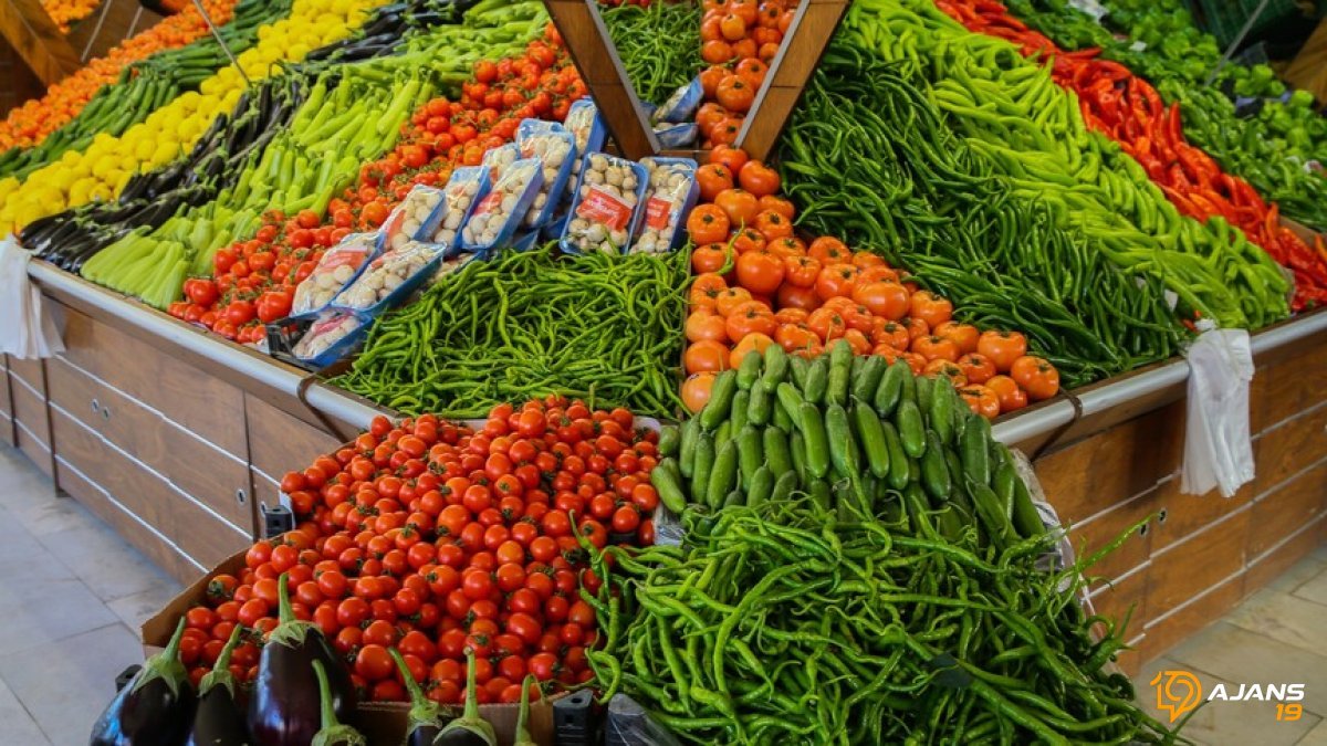 Yazın Sıcağında Fiyatlar Patladı! Temmuz'da En Büyük Zam Sivri Biber'e, En Sert Düşüş Kiraz'a!