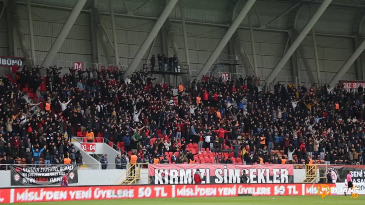 Eyüpspor Maçına Damga Vurdu: 13 Taraftar Bloğu Cezalı! İşte Kırmızı Çizgi Çizilen Bloklar
