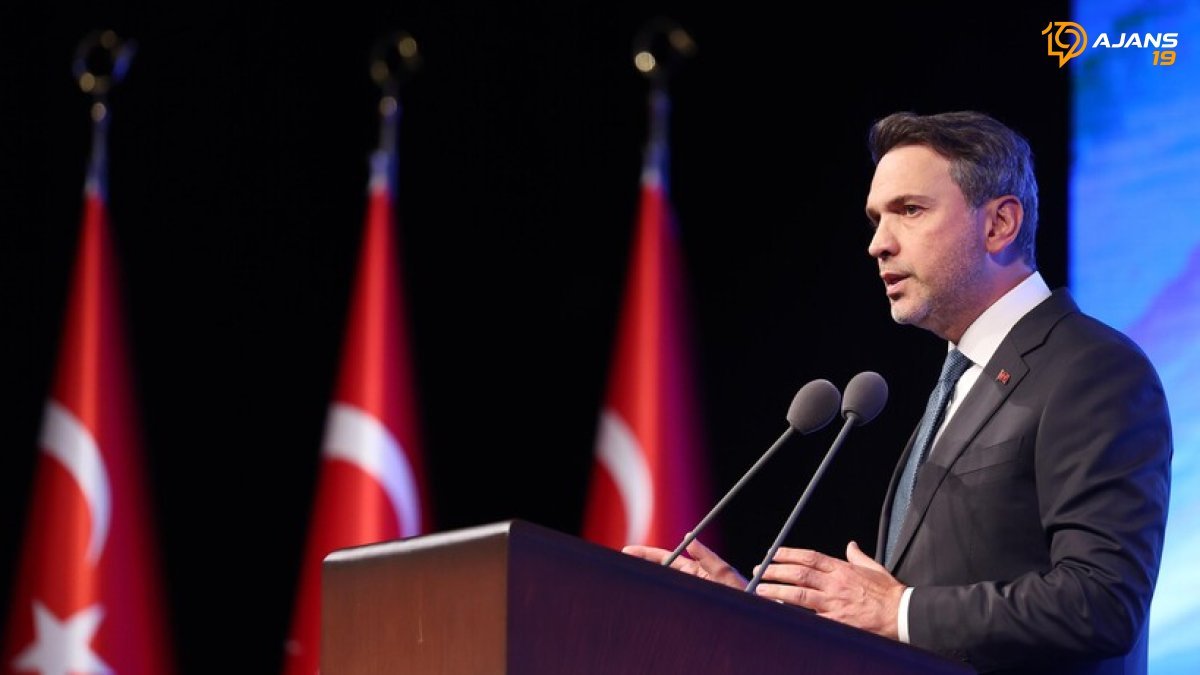 Türkiye'nin Enerji Geleceği Güvende: Bakan Bayraktar'dan Küresel Krizlere Karşı Net Vizyon