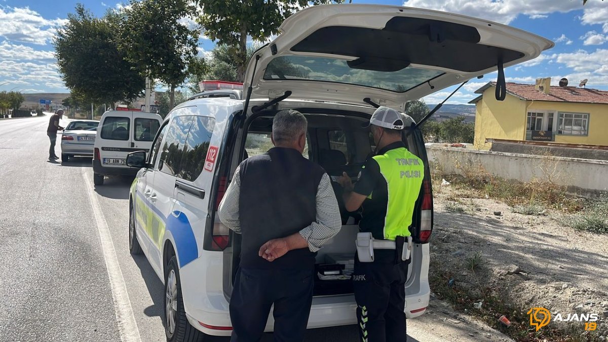 Kırmızı Işıkta Yakalanan 20 Sürücüye ŞOK Ceza! Drone'lar Kayıttaydı, Toplam Ceza 100 Bin TL'yi Aştı!