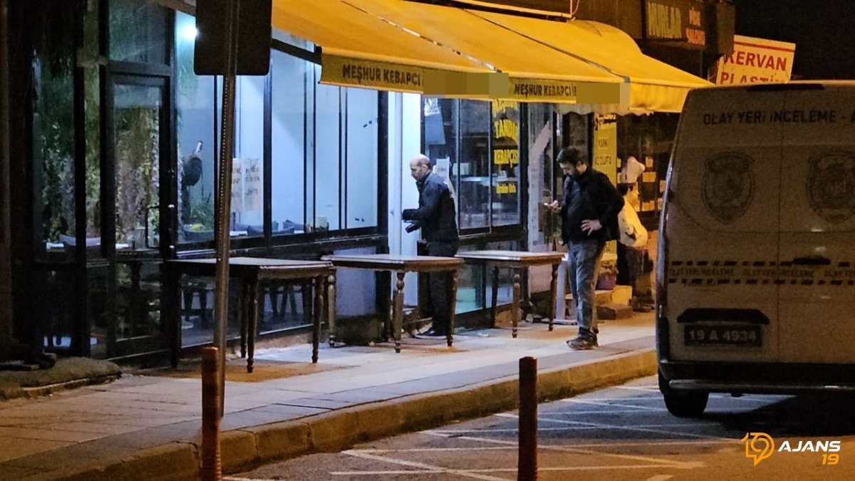 Çorum'da Kebapçıya Yüzü Maskeli Saldırı: Aniden Patlayan Silah Sesleri Paniğe Yol Açtı!