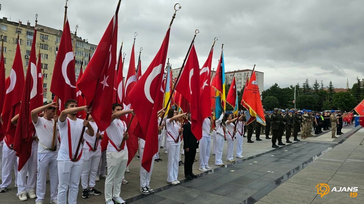 Çorum’da 30 Ağustos Zafer Bayramı’nın 104. yıl dönümü kutlandı