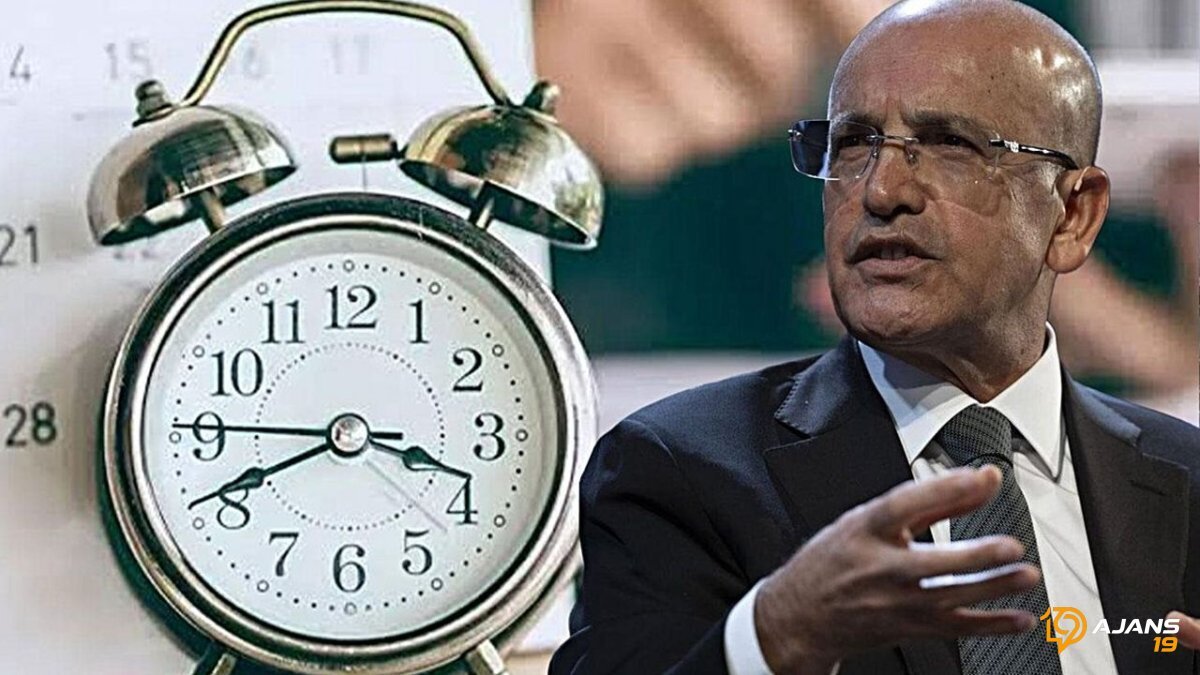 Mesai Saatleri Yeniden Şekilleniyor: Mehmet Şimşek'ten Milyonları Kapsayan Yeni Adımlar!