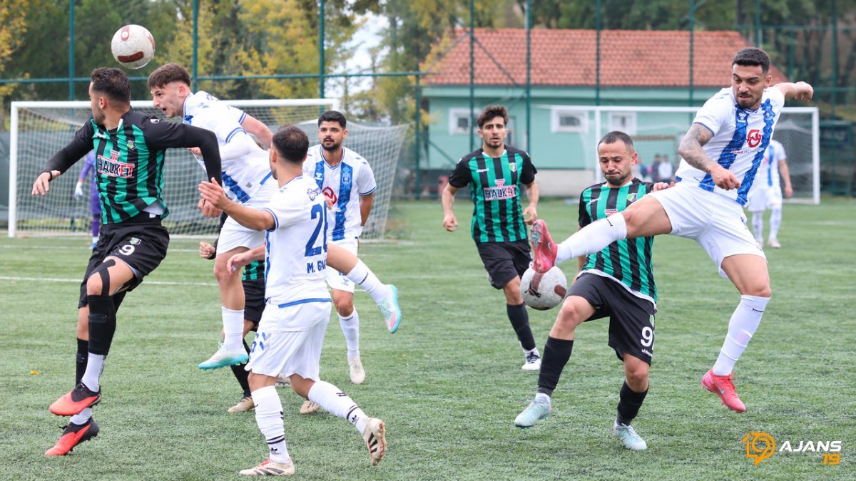 Mimar Sinan'dan Beklenmedik Sezon Açılışı: Sahasında 2-1'lik Skorla Boyun Eğdi, Taraftar Şokta!