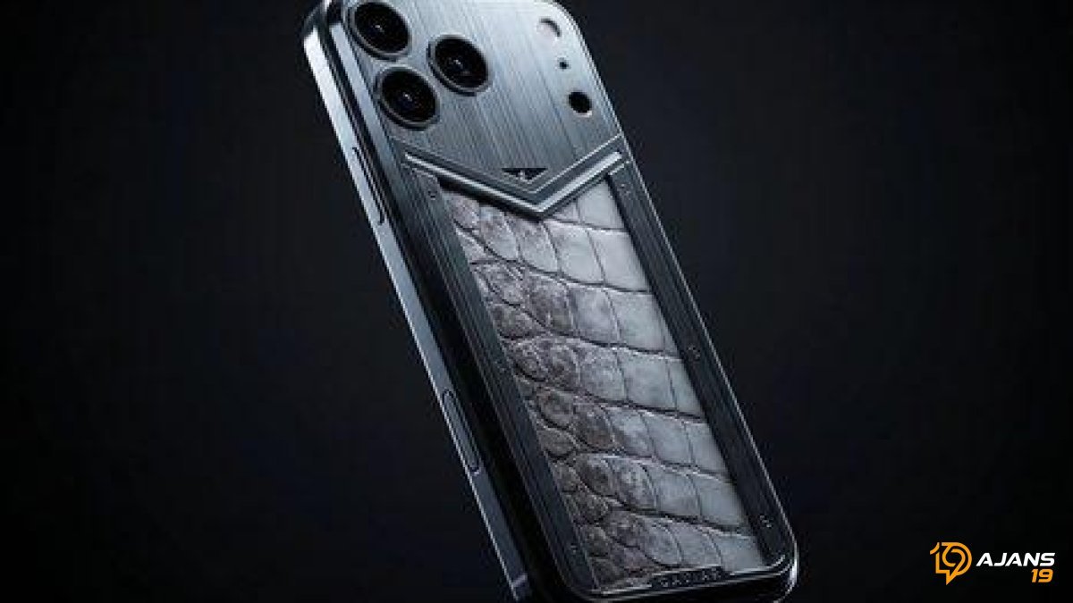 Dinozor Çağından iPhone'a: Caviar'dan ŞOK YARATAN Eser! İçinde GERÇEK FOSİL Var, Fiyatı DUDAK UÇUKLATIYOR!