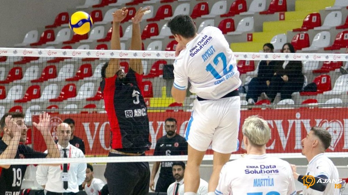 Voleybolda Beklenen Performans Gelmedi! Sungurlu Belediyespor, Gebze Deplasmanında Direniş Gösteremedi: 0-3