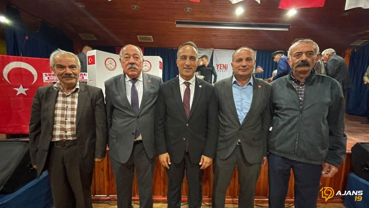 CHP'den Ayrılan Kurucular Yola Devam Dedi: Yeni Parti'de Kilit İsimler Koltuklarını Korudu!