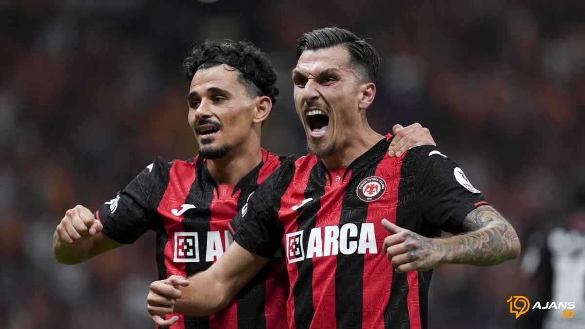 Yeşil sahalarda şok gelişme! Kasımpaşa ve Beşiktaş maçlarında forma giyemeyecek: Yunan yıldızın kaderi belli oldu!