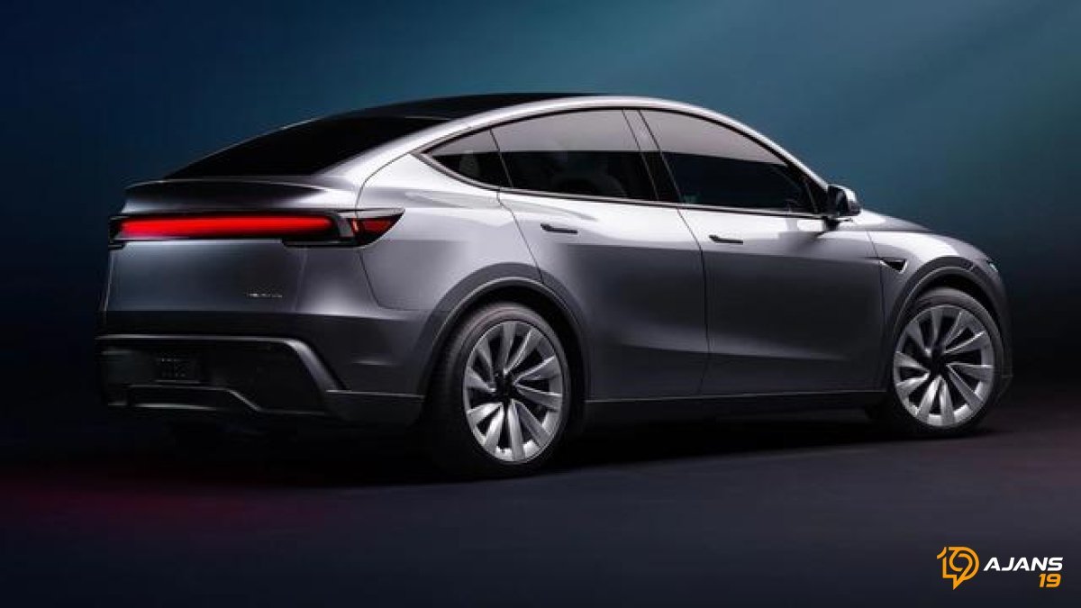 Tesla Sahibi Olmak Artık Daha Zor: Model Y'de Şaşırtan Fiyat Güncellemesi!