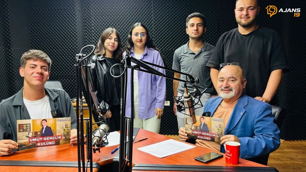Umut Çınar'dan Hatay'a Umut Veren Ses: Radyo Yayınları Yeniden Hayat Buluyor