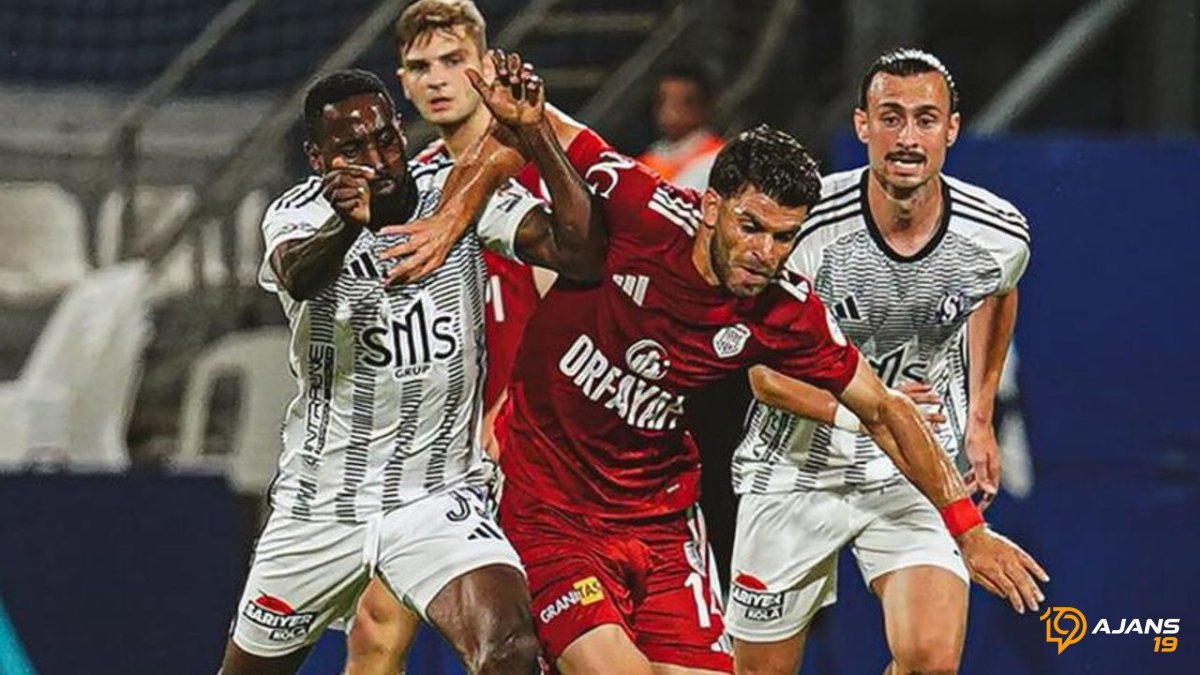 Eski Çorum FK Yıldızları Sahnedeydi! Sarıyer, Pendik'i Farkla Geçti: 2-0