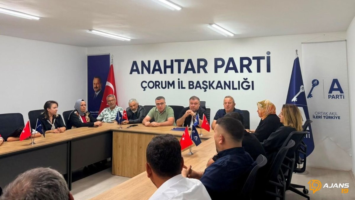 Çorum'da Anahtar Parti Kök Salıyor: Kritik Toplantıda Şaşırtan Kararlar Alındı!