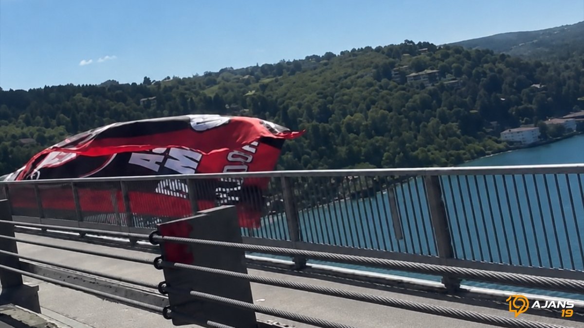 İstanbul Boğazı'nda Görkemli Sürpriz: Çorum FK Bayrağı Dalgalandı!