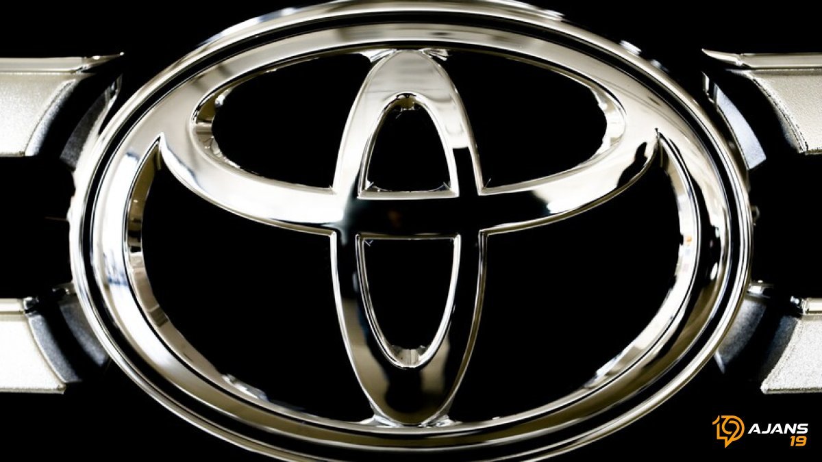 Toyota'dan Büyük Geri Çağırma: Gösterge Paneli Arızası 500 Bin Otomobili Tehdit Ediyor!