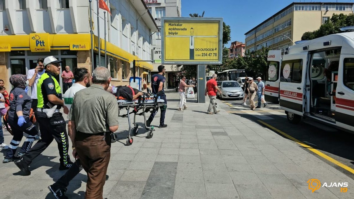 Karşıdan Karşıya Geçerken Ölümle Burun Buruna: Motosiklet dehşeti kameralara yansıdı!