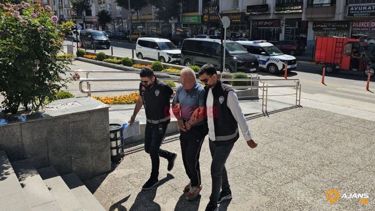Kahvede Otururken Öldürülen İş Adamının Katil Zanlısı Çemberde! Nefes Kesen Operasyon Sonrası Teslim Oldu