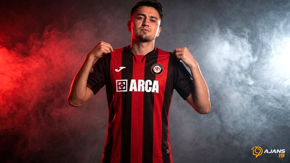 Fenerbahçe'den Cengiz Ünder Bombası! Yıldız Oyuncu Sürpriz Takıma Transfer Oldu: Detaylar Şaşırtacak!
