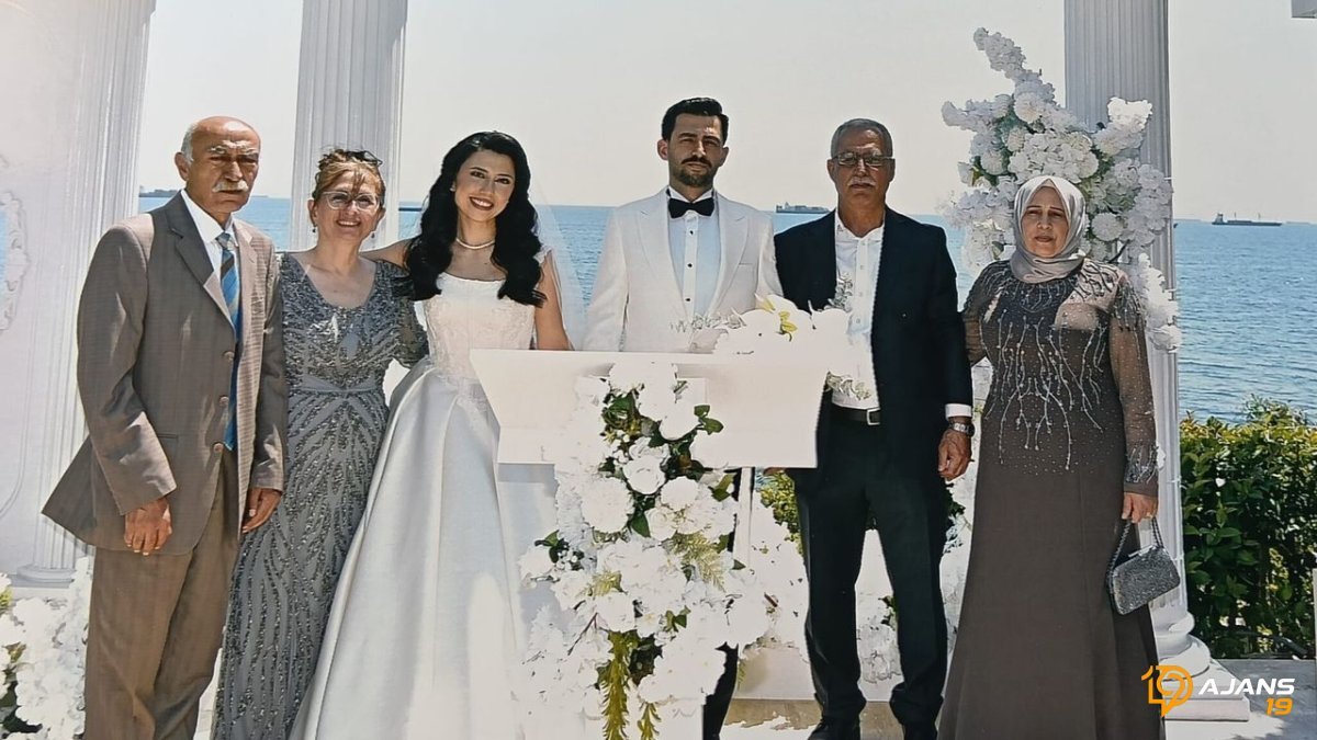 Göz kamaştıran düğün! İki Köklü Aile Aynı Yastığa Baş Koydu: Siyaset ve İş Dünyası Buluştu