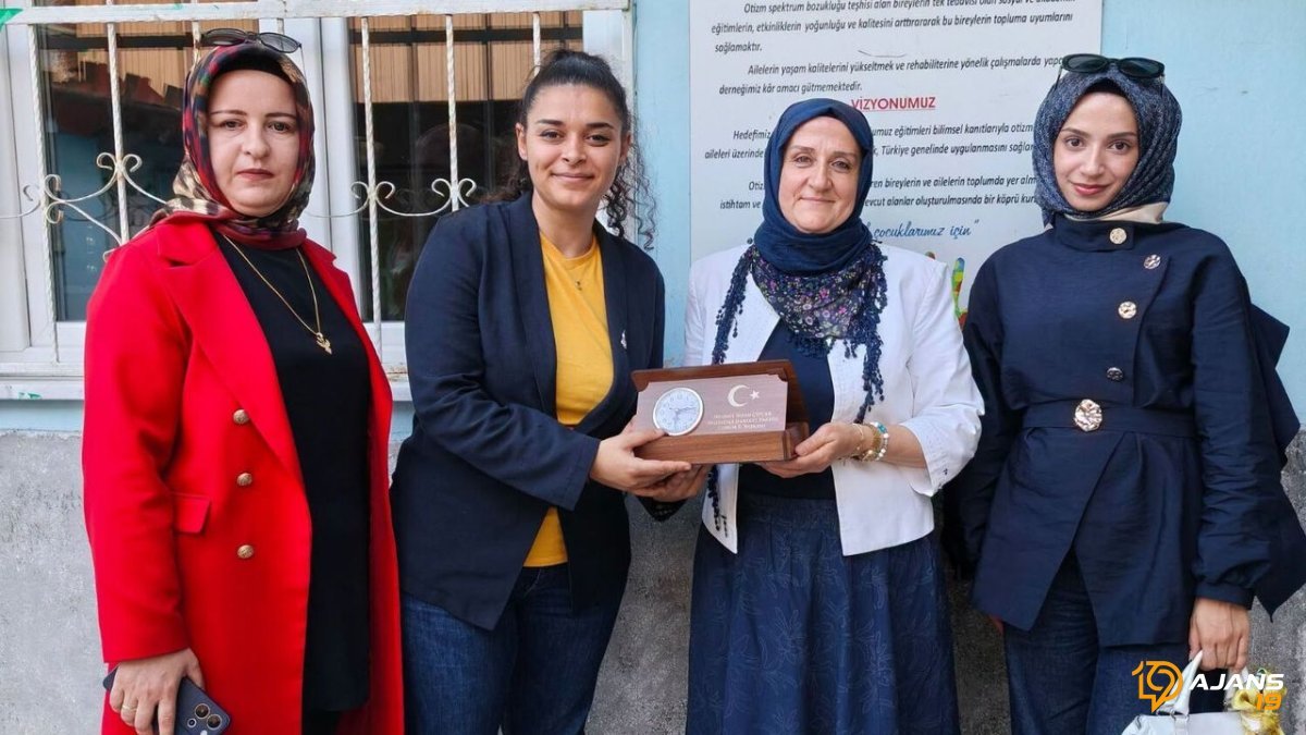 MHP'den Otizm İçin Devrim Niteliğinde Adım: Kadın Kolları Öncülüğünde Empati Zinciri Kuruluyor!