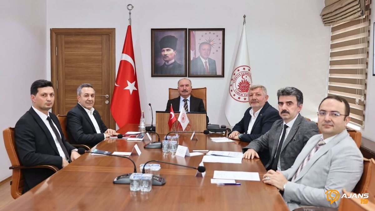Sokak Hayvanlarına Kritik YOL HARİTASI Çorum'da Çizildi: Vali Başkanlığında Şok Kararlar Alınacak Mı?