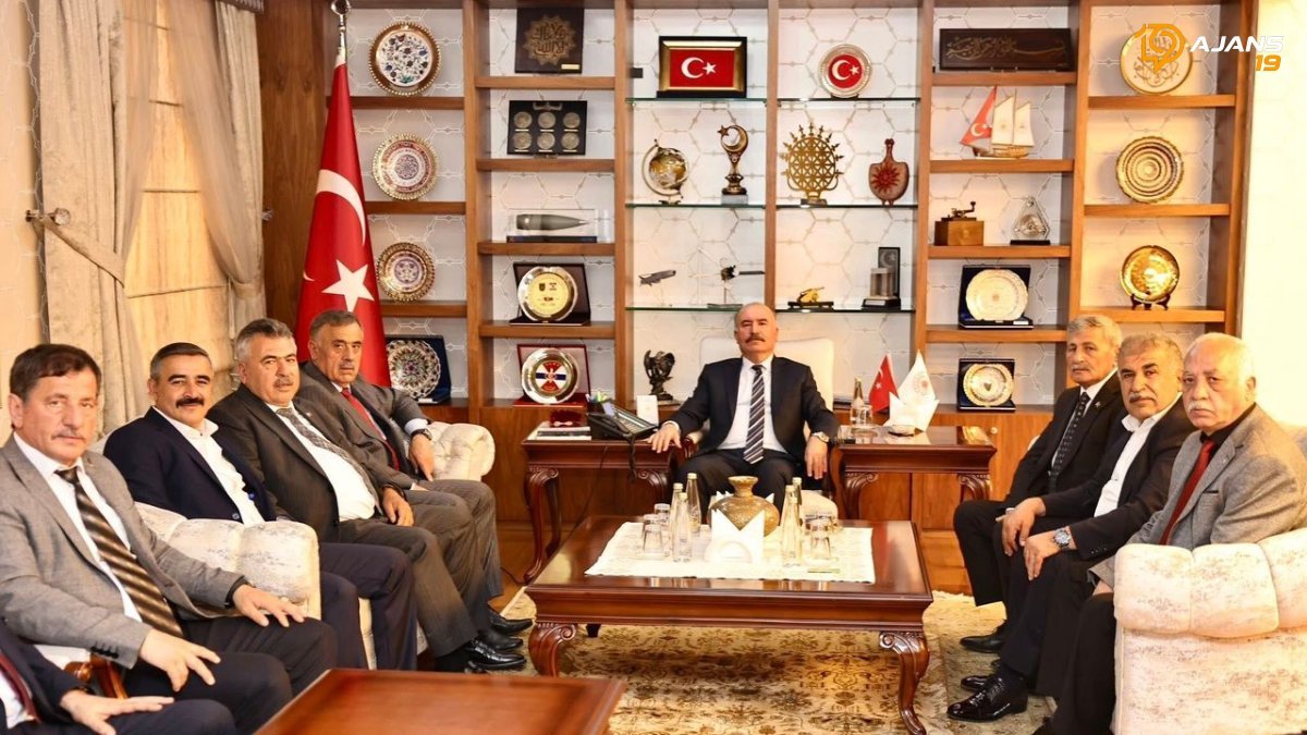 Vali Çalgan'dan İş Dünyasının Önemli İsmi Recep Gür'e Tebrik: Bölgesel Kalkınma Vurgusu