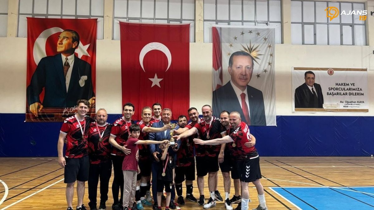 Osmancık'ta Nefes Kesen Final: Çataloğlu Hafriyat Şampiyonluk Kupasını Kaldırdı!
