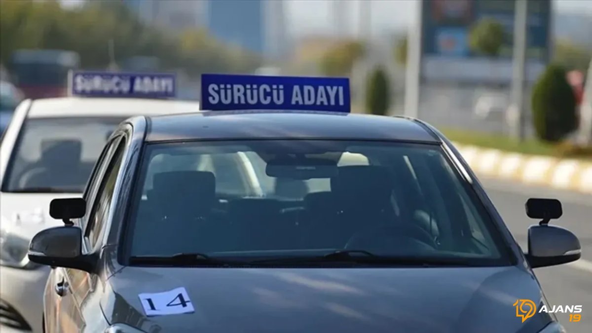 Ehliyet Sınavlarında Gece Modu Devrimi: Artık Akşamları da Direksiyon Başında Olmak Mümkün!