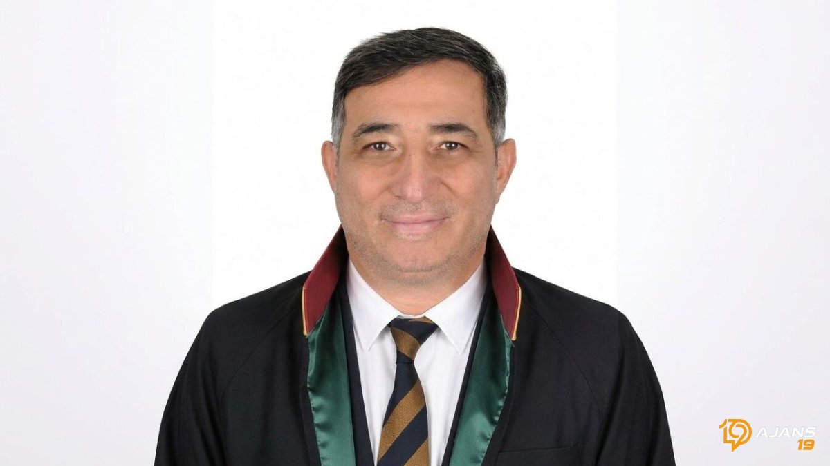Üç Dönemlik Çorum Baro Başkanı Turan Kalıpcı Veda Ediyor: 'Güç Kaynağı Değil, Hizmet Makamıydı'