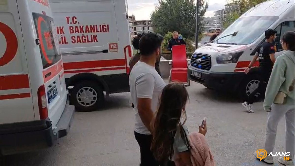 Piknik Alanında Dehşet Anları: Kontrolden Çıkan Araç Kayınvalidesine Dalınca Herkes Şok Oldu! 1'i Ağır 4 Kişi Can Pazarı Yaşadı