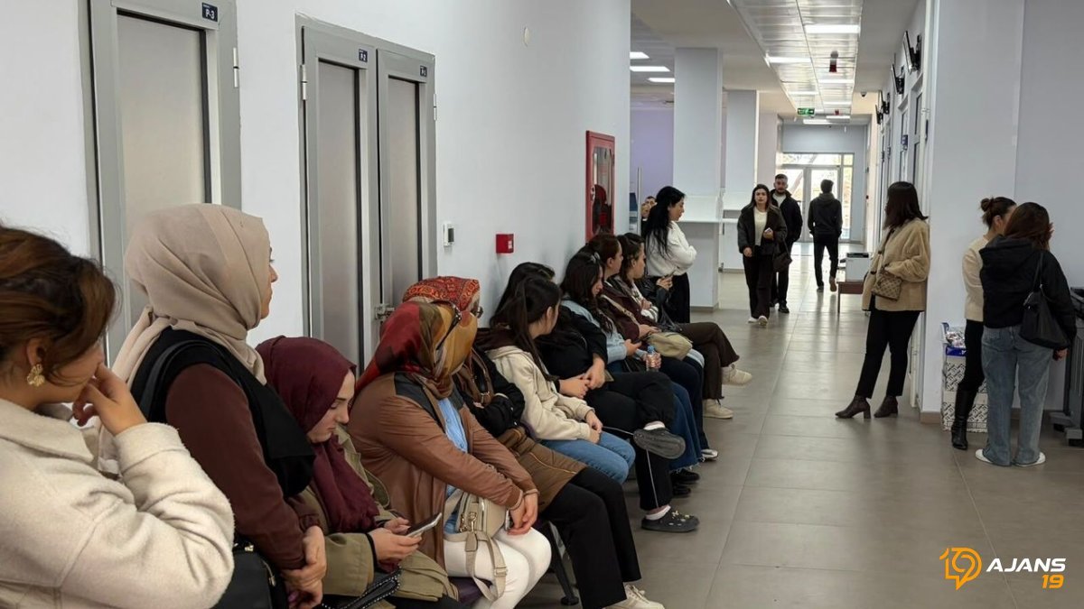 Gençler Sıraya Girdi! Çorum'da Dev İstihdam Hamlesi: Binlerce Kişi İş İçin Yarıştı