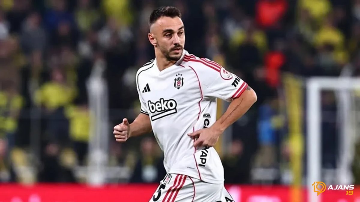 Beşiktaş'tan Resmi Açıklama: Yıldız Futbolcu Gökhan Sazdağı Artık Çorum FK İçin Ter Dökecek! Detaylar Ortaya Çıktı!