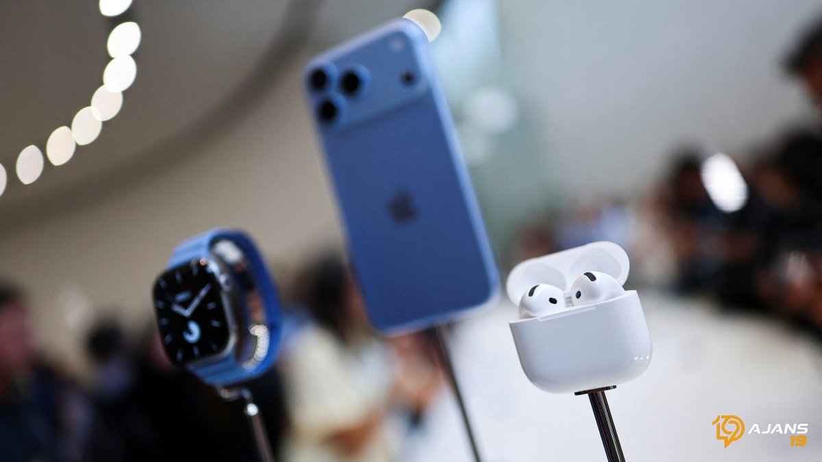 Apple Sahneye Yeniden Çıktı: AirPods 5 ve Yeni Apple Watch Modelleriyle Teknoloji Devrimi Kapıda! Türkiye Fiyatları Dudak Uçuklatıyor!