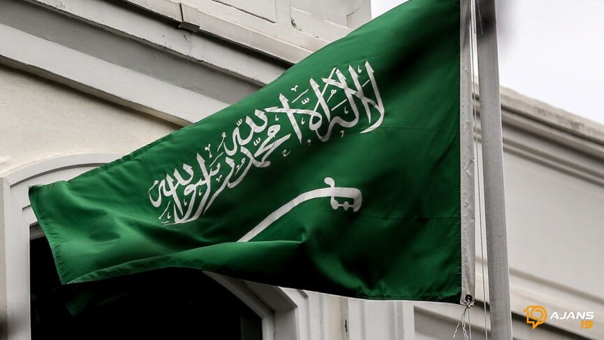 Suudi Arabistan'dan Şaşırtan Hamle: Doları Tahtından Edecek Projeden Çekildi!