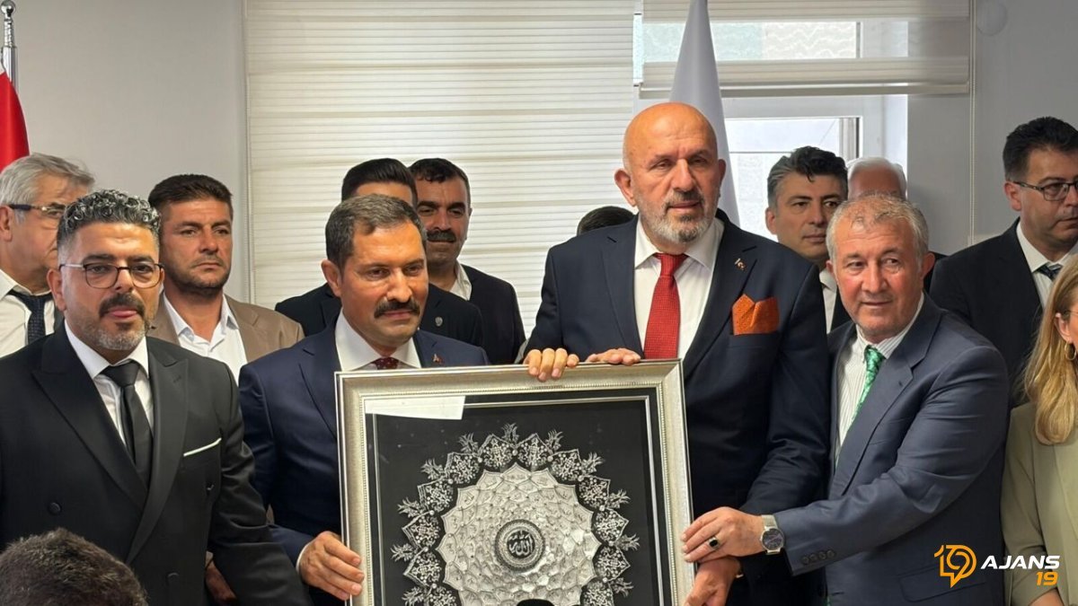 Vali Masatlı'dan Büyük Başarı! Çorum'a 'Yılın Valisi' Unvanı Getirdi: Neden Seçildi?