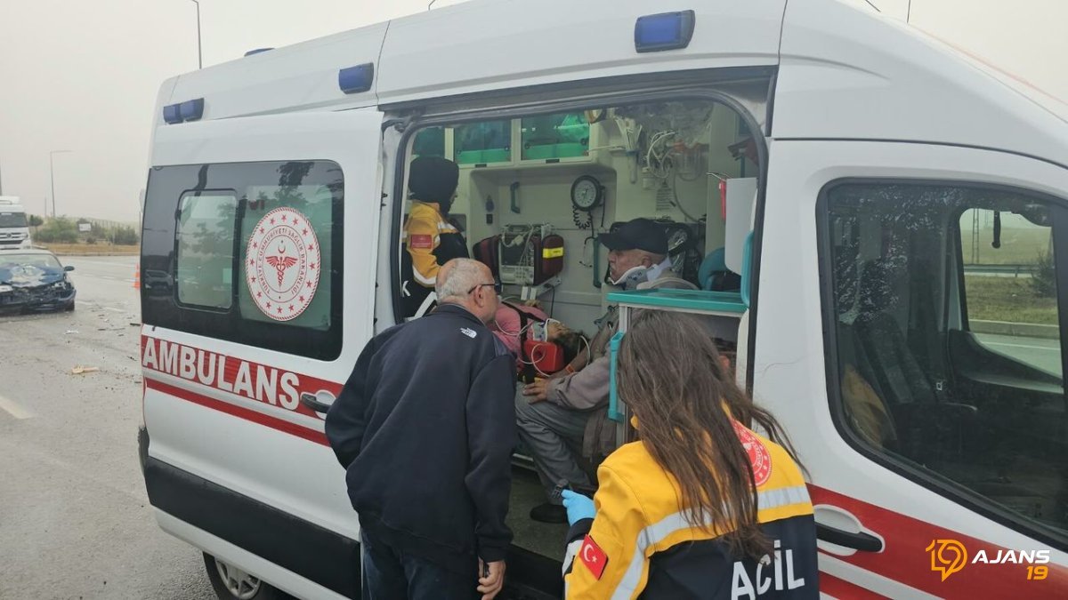 Karayolunda Kanlı Randevu: Kavşakta Korkunç Kaza, 4 Can Yürek Sızlatan Bir Anda Savruldu!