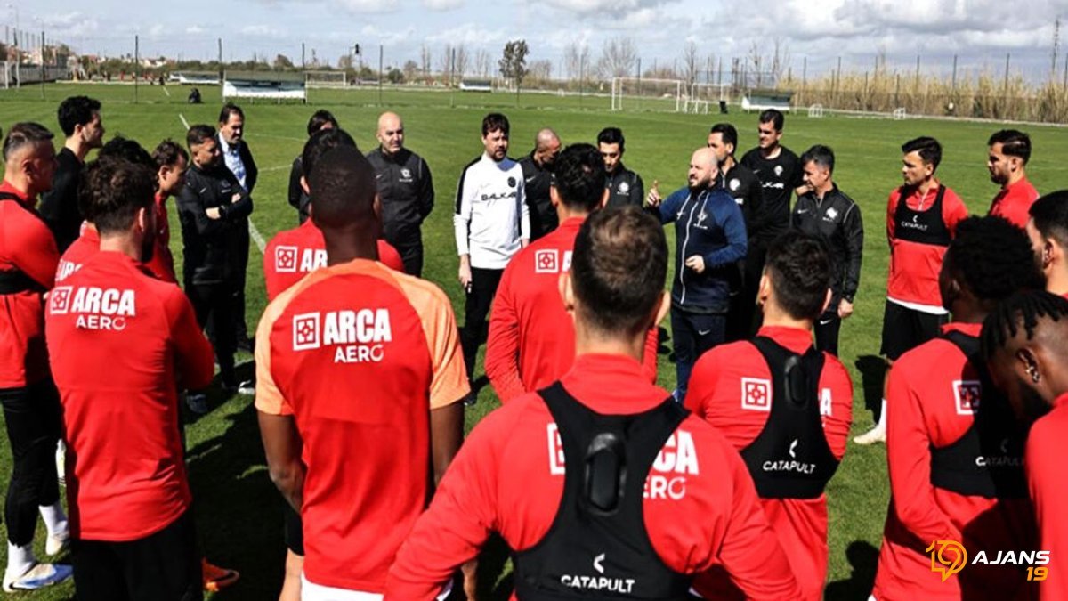 Çorum FK'da kamp kadrosu açıklandı! Eze de katılıyor