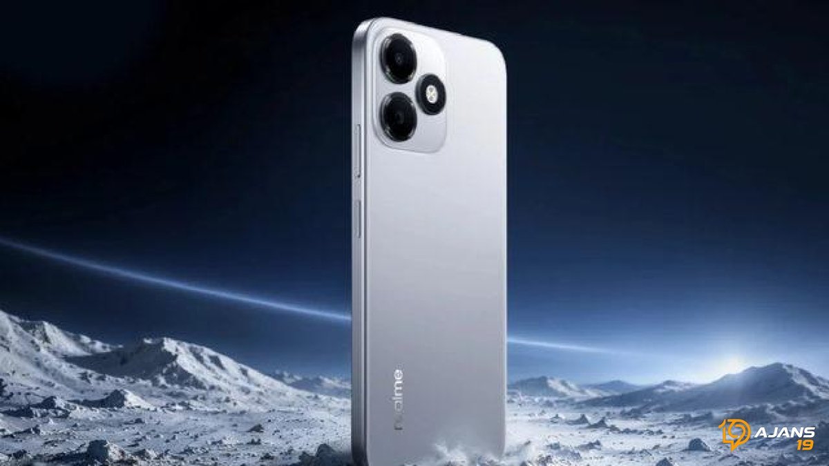Realme'den Dev Bataryalı Sürpriz: P4s Lite Tanıtıldı! Cebinizdeki Güç Merkezi Geliyor!
