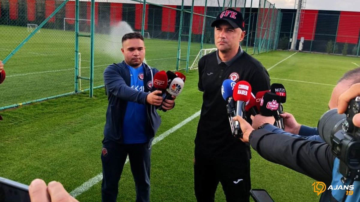 Burak Yılmaz'dan Süper Lig İtirafları: 'İlk Sezonumuz Dağ Gibi Zorluklarla Dolu Olacak!'