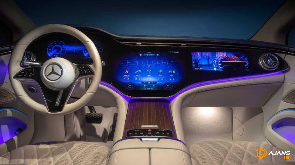 Mercedes'ten Sürpriz Geri Adım: Dijital Çılgınlık Bitiyor, Fiziksel Düğmeler Geri Dönüyor!