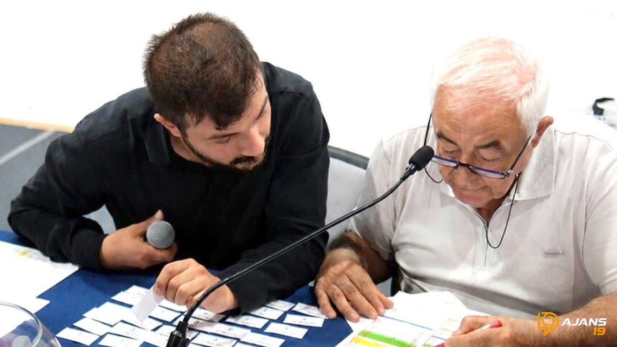 Futbol Ateşi Kıyasıya Yanıyor: 65 Köy Sahaya İniyor, Şampiyonluk İçin Rekor Katılım!