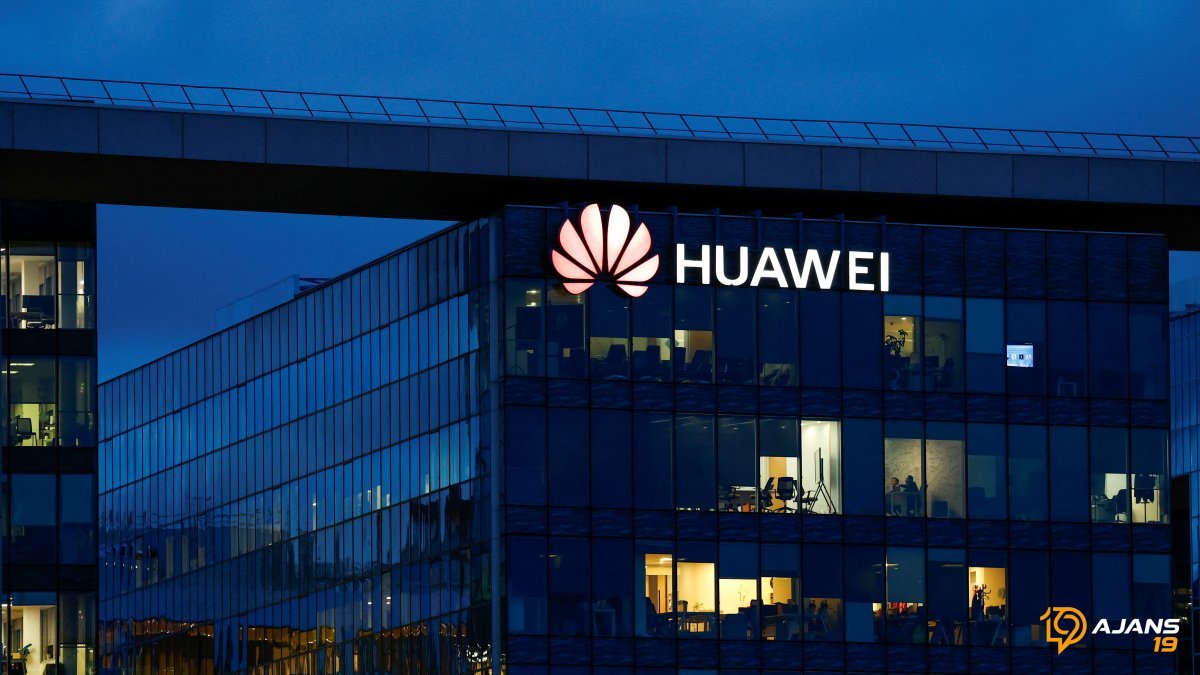 Yapay Zeka Devrimi İlaç Sektörünü Sarsıyor: Huawei'den Çığır Açan İş Birliği Planı!