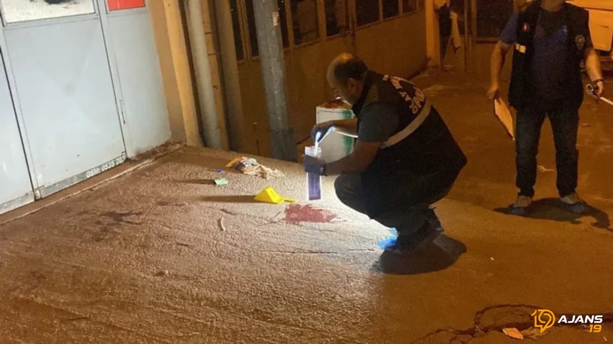 İş Yerinde Dehşet! Tartışma Kanlı Bitti: 2 Kişi Hastanelik Oldu!
