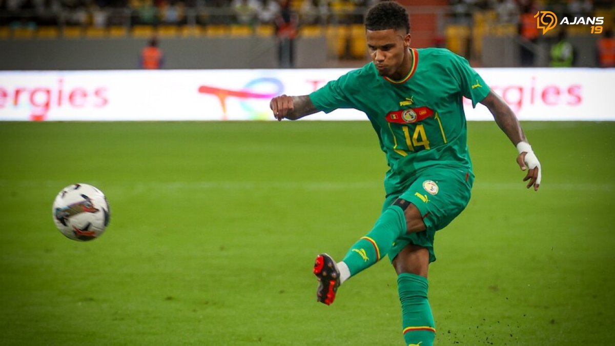 Senegal'den 2026 Dünya Kupası Kadrosu Sürprizi: Süper Lig'den İki Yıldız Sahada!