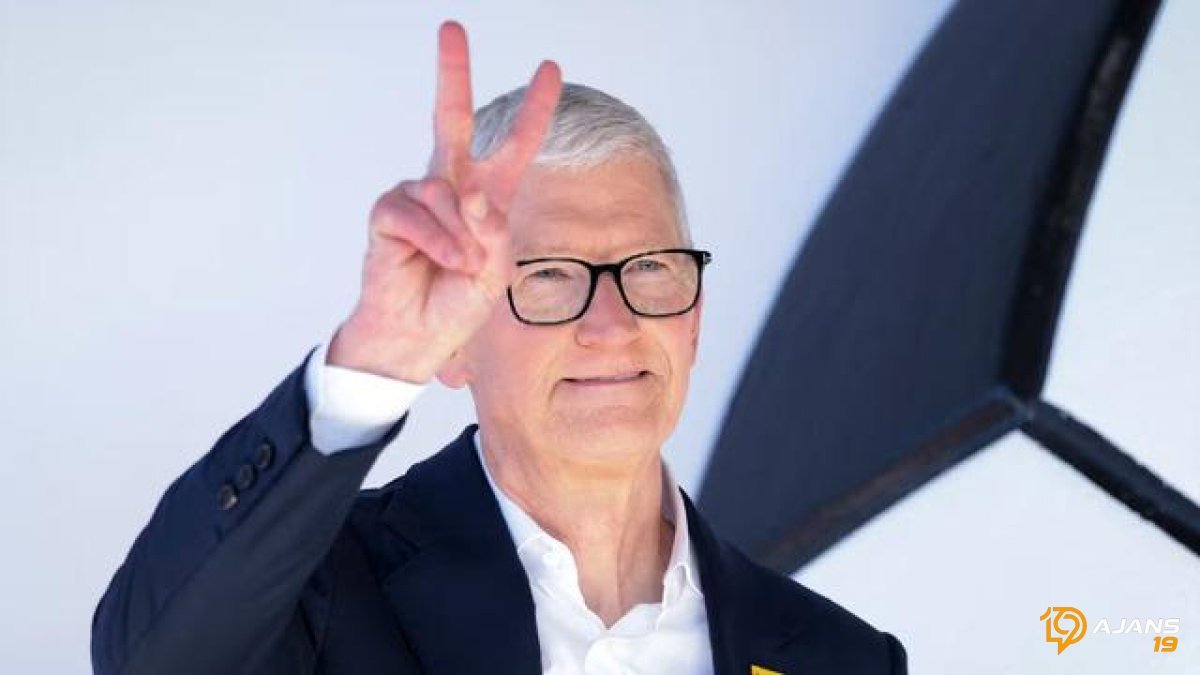 Tim Cook Apple'dan Ayrılıyor mu? Veda Videosu Ortaya Çıktı: İşte O Duygusal Anlar!