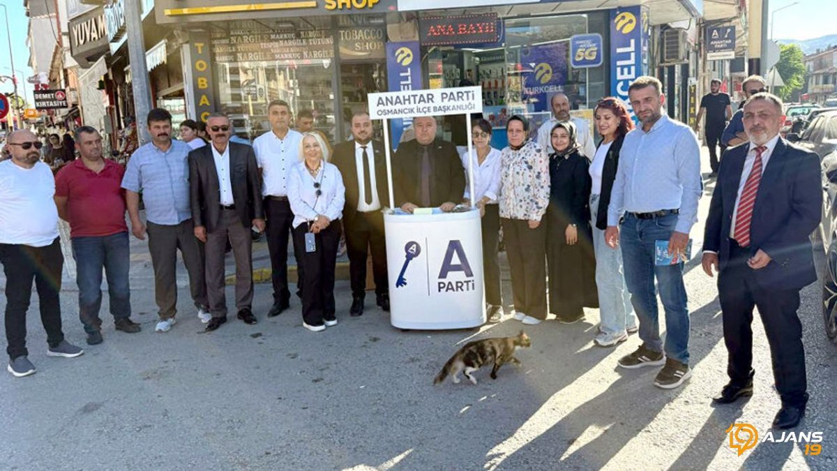 Osmancık'ta Parti Lideri Halkla Buluştu: İşte O Göz Kamaştıran Anlar ve Söylenenler!
