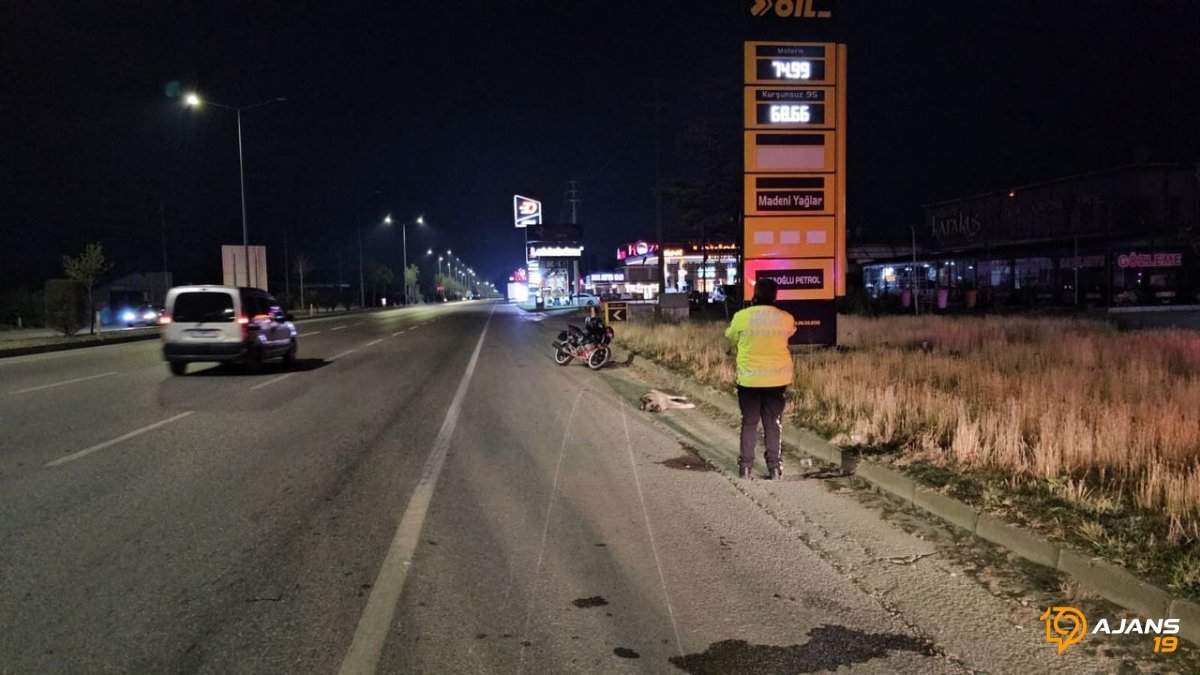 Sahipsiz Dostumuza Çarpan Motosikletin Akıbeti Ne Oldu? Çorum'da Yaşanan Kaza Kamerada!