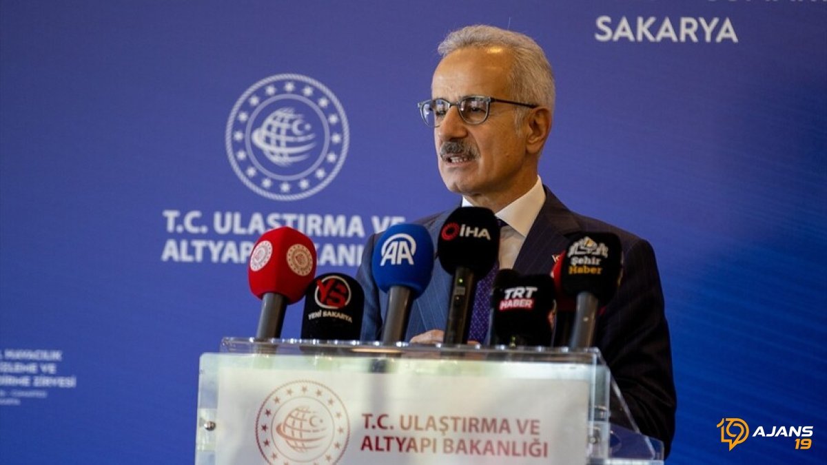 Uraloğlu'dan Küresel Havacılık Devrimi Sinyali: Türkiye'nin Söz Hakkı Artıyor!