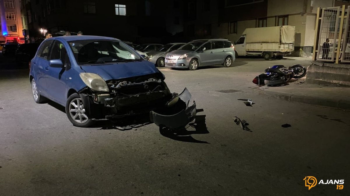 Çorum'da Korkunç Kaza: Tehlikeli Sürat ve Anlık Panik Zincirleme Reaksiyon Yarattı! Motosiklet Sürücüsü Ağır Yaralı