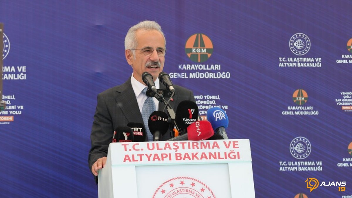 Ulaştırma ve Altyapı Bakanı Uraloğlu: Hakkari'nin her köşesini çağın gereklerine uygun hale getirmeye devam edeceğiz