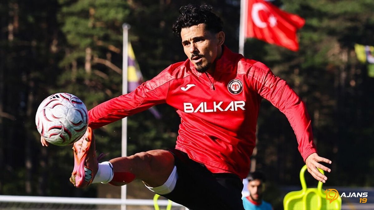 Serdar Gürler'den Çorum FK Taraftarına Dev Mesaj: 'Dişimizi Geçireceğiz!'